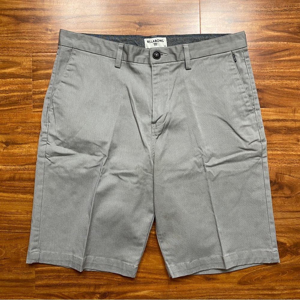 Billabong Men's Gray Chino Shorts Size 34 Casual Beach Skater Vacation Travel